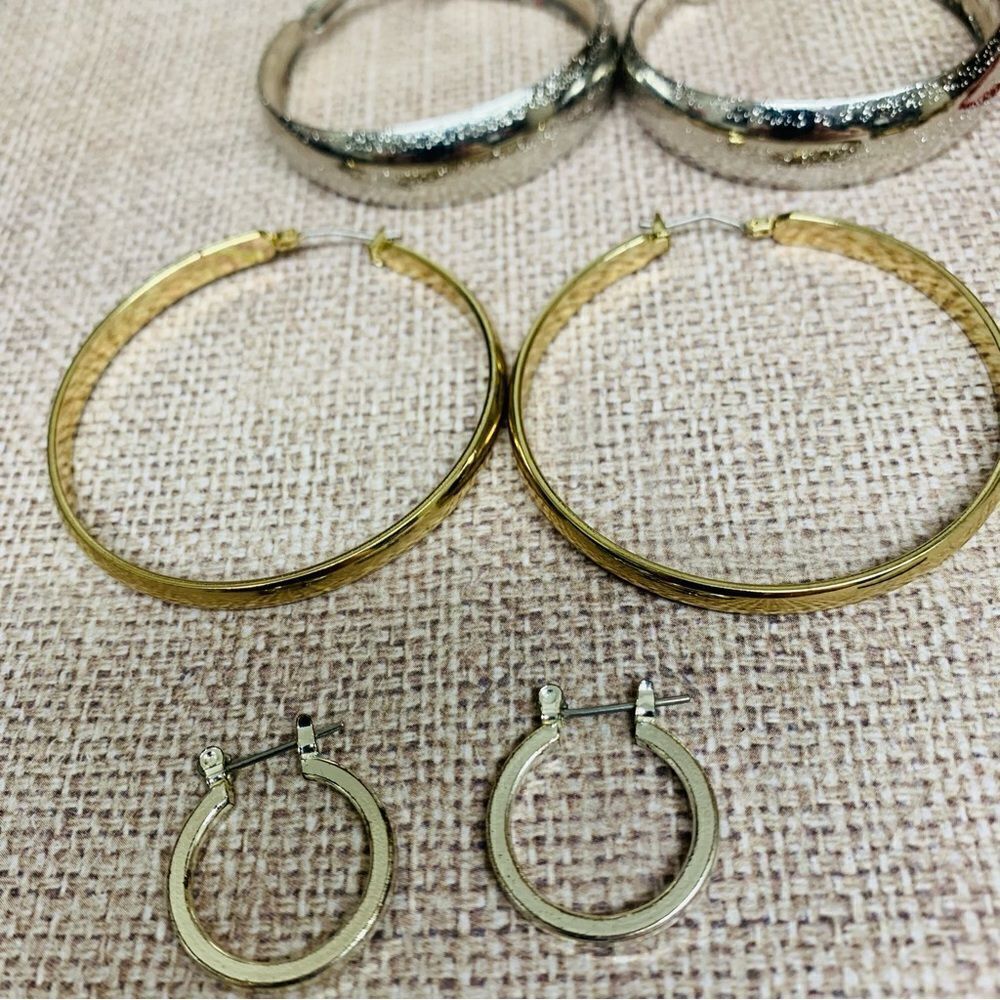 Hoop Earring Bundle‎ - Picture 3 of 7